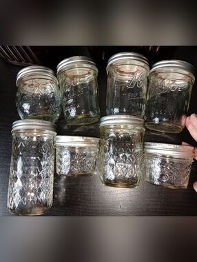 8 Bulk Assorted Glass Mason Jars with Metal Lids - Clear
